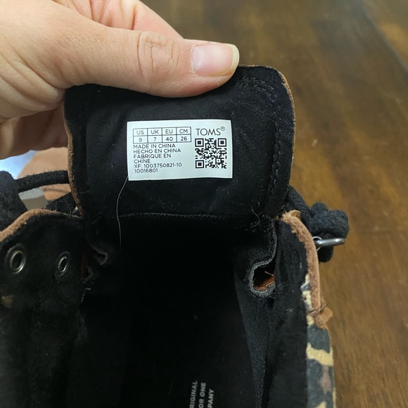 Nwt Toms hiking boot - Picture 4 of 9